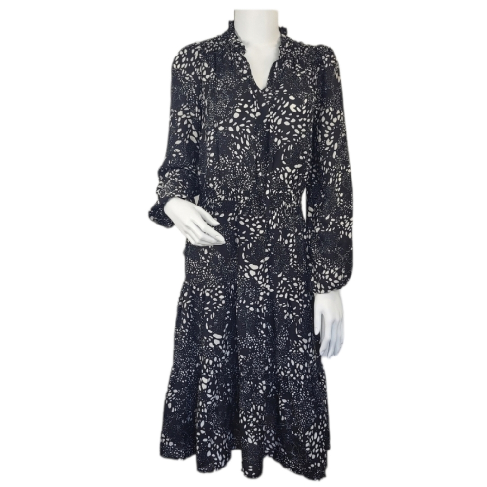 House of Harlow Midi Black And White Tierd Long Sleeved dress Small